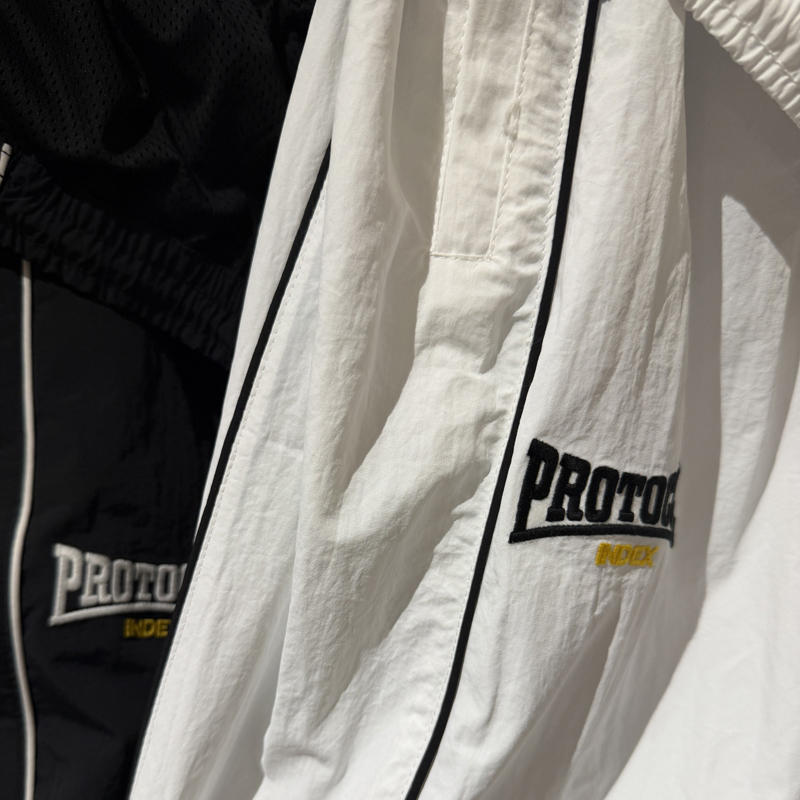แบรนด์สตรีทแวร์ระดับไฮเอนด์ใหม - Streetwear High End Brand บทวิจารณ์และราคา